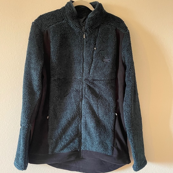 Uppi Men's Performance Fleece Zip Up Dark-Blue Jacket in size L NWOT - Picture 1 of 13